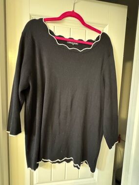 Cable & Gauge Black Sweater with White Scallop Trim